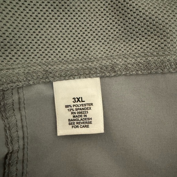 Magellan Fish Gear Water Repellant Shorts Size 3XL (approx 44) NWOT - Picture 7 of 10